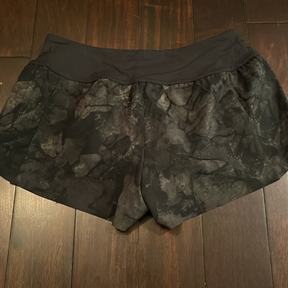 Running Shorts - Picture 4 of 4